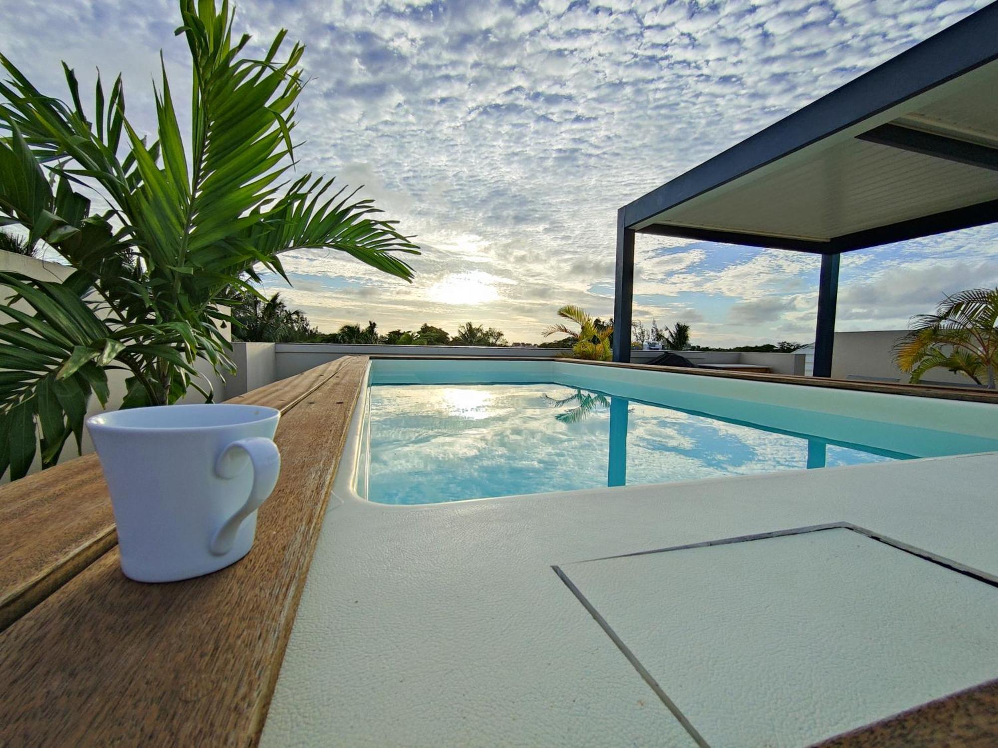 Villa Eden-2 Bedrooms With Private Rooftop Terrace & Pool, Access To Private Beachclub, Ki Residences, Pereybere - Managed By Ksn Гранд-Бэй Экстерьер фото