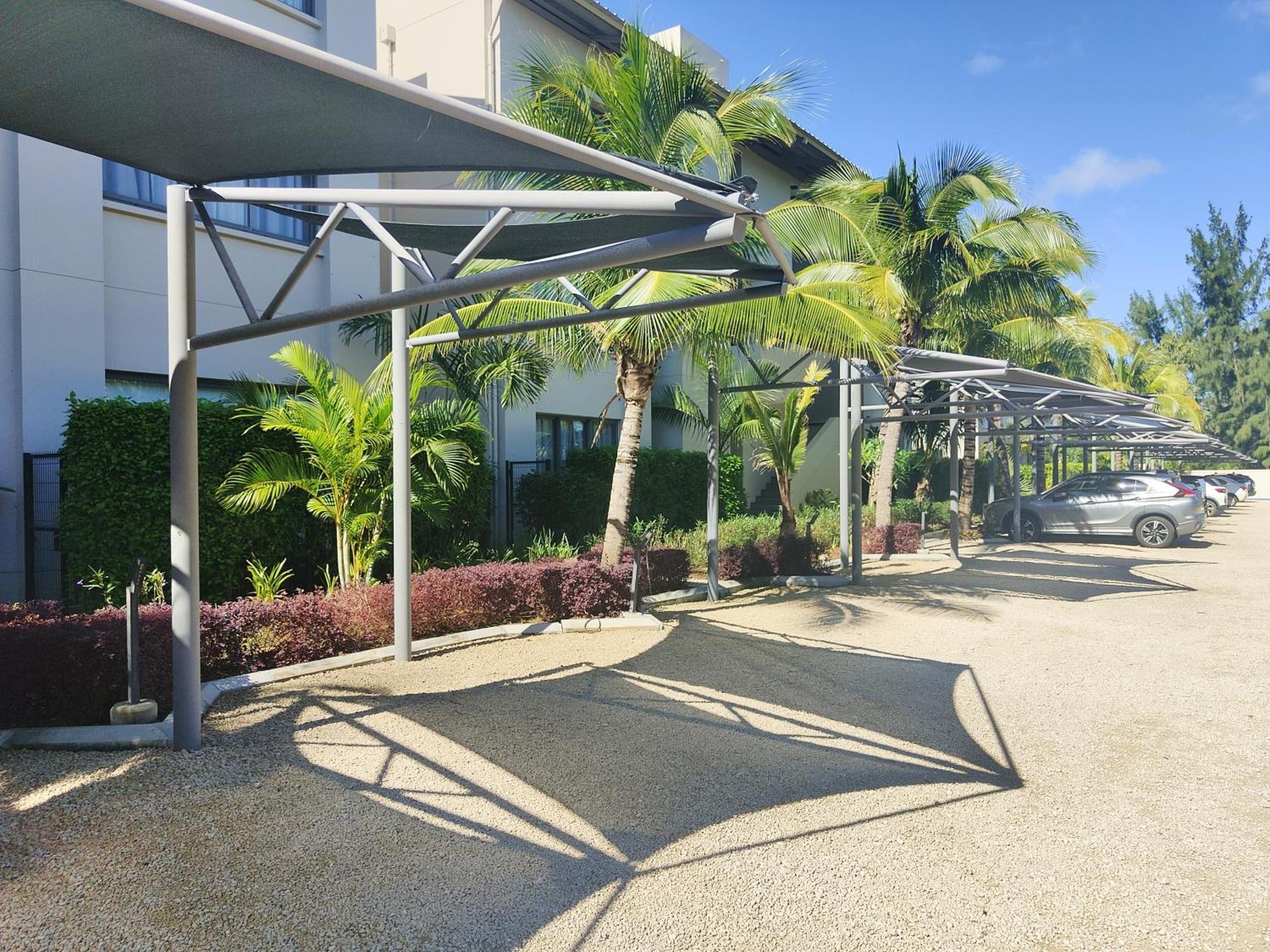 Villa Eden-2 Bedrooms With Private Rooftop Terrace & Pool, Access To Private Beachclub, Ki Residences, Pereybere - Managed By Ksn Гранд-Бэй Экстерьер фото